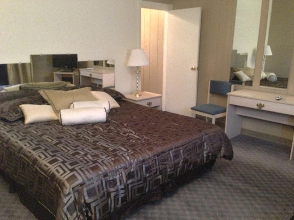 Caravan II Albergo New Castle Exterior photo
